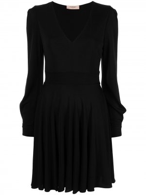 Приталенное платье с длинными рукавами TWINSET. Цвет: черный