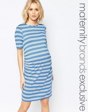 Полосатое платье-футболка для беременных Bluebelle Maternity. Цвет: синий