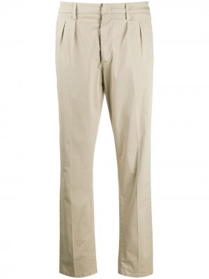 Зауженные брюки со складками Dondup. Цвет: нейтральные цвета