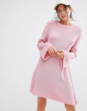 Свободное вязаное платье Boohoo. Цвет: розовый