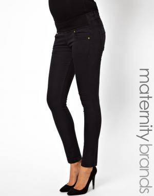 Зауженные эластичные джинсы черного оттенка Isabella Oliver. Цвет: caviar black