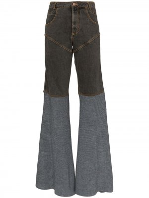 Расклешенные джинсы с контрастными вставками Telfar. Цвет: серый