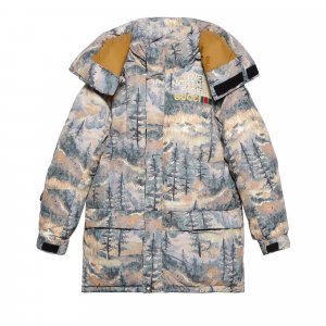 Утепленная куртка x North Face Лесной принт Gucci