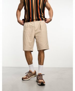 Приталенные шорты цвета экрю с логотипом на кармане Kickers