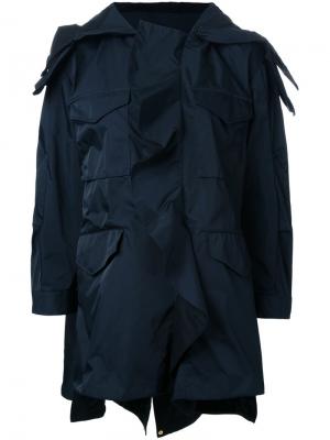 Пальто с карманами клапанами Muveil. Цвет: синий