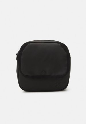 Поясная сумка ULTRALIGHT WAISTBAG UNISEX , цвет black Calvin Klein Jeans