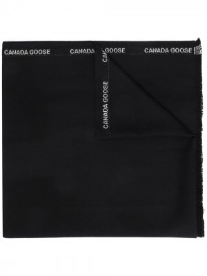 Шарф с логотипом Canada Goose. Цвет: черный