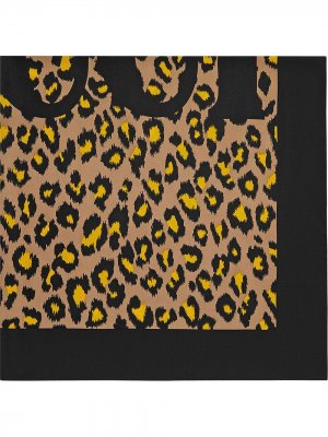 Платок с леопардовым принтом Gucci. Цвет: нейтральные цвета