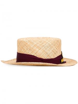 Шляпа с логотипом Muveil. Цвет: коричневый