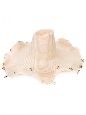 Шляпа с кисточками из бусин Rosie Assoulin. Цвет: нейтральные цвета
