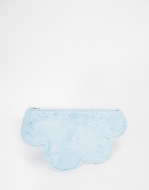 Клатч в виде облака из искусственного меха The WhitePepper. Цвет: синий