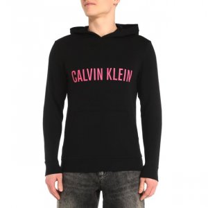 Худи и свитшоты Calvin Klein. Цвет: черный