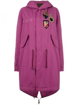 Пальто с капюшоном и нашивками Mr & Mrs Italy. Цвет: розовый