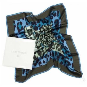 Элегантный платок в голубых оттенках 819638 Laura Biagiotti. Цвет: голубой