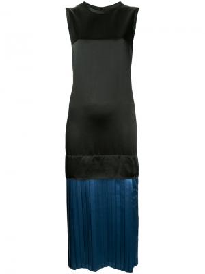 Многослойное плиссированное платье Toga Pulla. Цвет: чёрный
