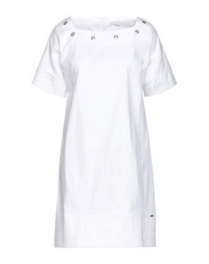 Короткое платье NUALY. Цвет: белый