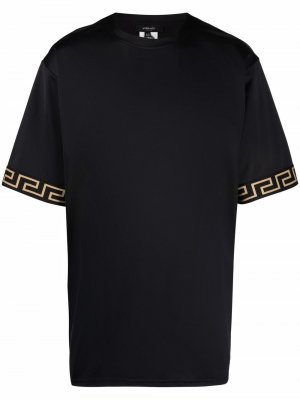 Халат с логотипом Versace. Цвет: черный