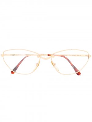 per te by krizia история бренда. d6f81200e0ba2c325e33232c0939e648. per te by krizia история бренда фото. per te by krizia история бренда-d6f81200e0ba2c325e33232c0939e648. картинка per te by krizia история бренда. картинка d6f81200e0ba2c325e33232c0939e648. Италия уже давно закрепила за собой статус столицы моды. Здесь рождаются не только гениальные идеи и тенденции, которые подхватывают модницы и модники по всему миру, но и высокое качество тканей и кроя. В Таллинне бутики с итальянскими брендами точечно разбросаны по всему городу, но есть и мультибрендовые магазины, где больше выбор и больше возможностей собирать готовые комплекты. Один из таких мультибрендовых бутиков — Persona Bella расположен на втором этаже торгово-развлекательного центра T1 Mall of Tallinn. В Persona Bella представлены самые сливки концерна Miroglio Fashion Group — второй по величине компании после MaxMara Fashion Group. per te by krizia история бренда. d6f81200e0ba2c325e33232c0939e648. per te by krizia история бренда фото. per te by krizia история бренда-d6f81200e0ba2c325e33232c0939e648. картинка per te by krizia история бренда. картинка d6f81200e0ba2c325e33232c0939e648. Италия уже давно закрепила за собой статус столицы моды. Здесь рождаются не только гениальные идеи и тенденции, которые подхватывают модницы и модники по всему миру, но и высокое качество тканей и кроя. В Таллинне бутики с итальянскими брендами точечно разбросаны по всему городу, но есть и мультибрендовые магазины, где больше выбор и больше возможностей собирать готовые комплекты. Один из таких мультибрендовых бутиков — Persona Bella расположен на втором этаже торгово-развлекательного центра T1 Mall of Tallinn. В Persona Bella представлены самые сливки концерна Miroglio Fashion Group — второй по величине компании после MaxMara Fashion Group.