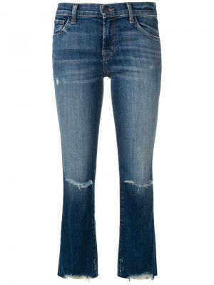 Укороченные джинсы с прорванными деталями J Brand