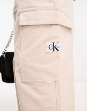 Бежевые вельветовые брюки с высокой посадкой Calvin Klein Jeans. Цвет: бежевый