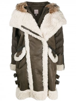 Пальто миди с искусственным мехом Urbancode. Цвет: зеленый