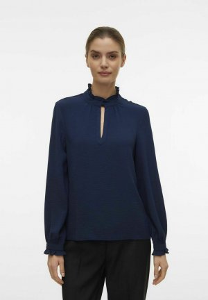 Блузка , темно-синий пиджак Vero Moda