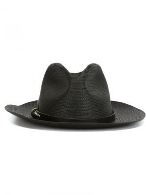 Шляпа с ремешком заклепками Htc Hollywood Trading Company. Цвет: чёрный