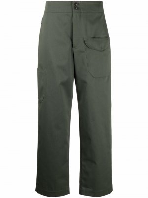 Прямые брюки с карманами Woolrich. Цвет: зеленый