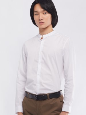 Офисная рубашка с воротником-стойкой и длинным рукавом zolla. Цвет: белый