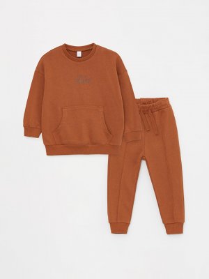 Комплект из 2 предметов: толстовка и спортивные штаны для маленьких мальчиков с круглым вырезом длинными рукавами принтом LCW baby, светло-коричневый Baby