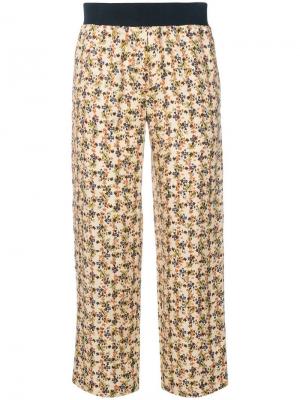 Укороченные брюки с цветочным принтом Roseanna. Цвет: бежевый