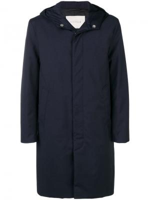 Непромокаемая куртка с капюшоном и пуховым наполнителем Mackintosh. Цвет: синий