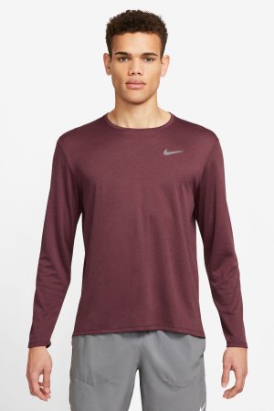 Беговая рубашка Dri-FIT UV Miler с длинными рукавами , красный Nike. Цвет: красный