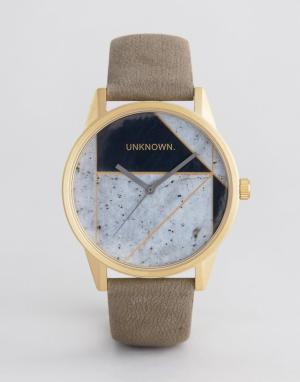 Часы с геометрическим принтом и кожаным ремешком Urban UNKNOWN. Цвет: серый