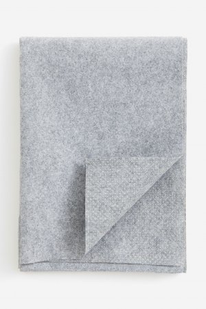 Противоскользящая подложка для коврика H&M