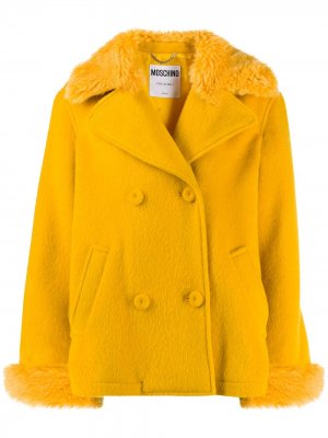 Укороченный двубортный пиджак Moschino. Цвет: желтый