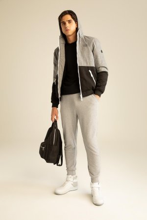 Гибкие спортивные штаны из пике узкого кроя с карманами , серый DeFacto