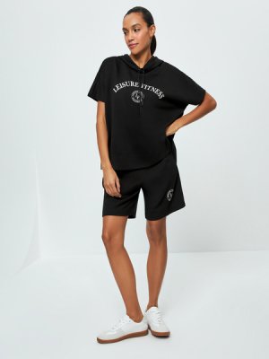 Спортивные шорты Zarina. Цвет: черный