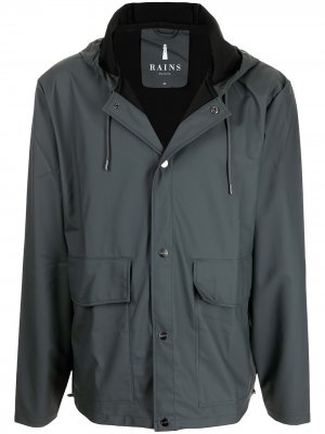 Короткая куртка с капюшоном Rains. Цвет: серый