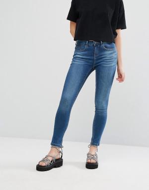 Укороченные джинсы скинни с заниженной талией Freya Waven. Цвет: синий