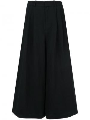 Укороченные брюки с высокой талией Co. Цвет: черный