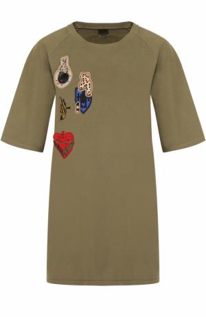 Удлиненная хлопковая футболка с нашивками Mr&Mrs Italy. Цвет: хаки
