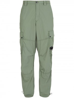 Зауженные брюки карго C.P. Company. Цвет: зеленый