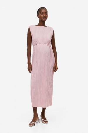 МАМА Плиссированное платье с завязанным поясом H&M