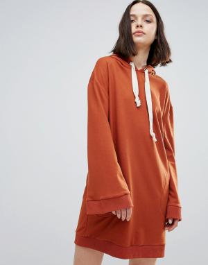 Трикотажное оверсайз-платье Twiin. Цвет: оранжевый