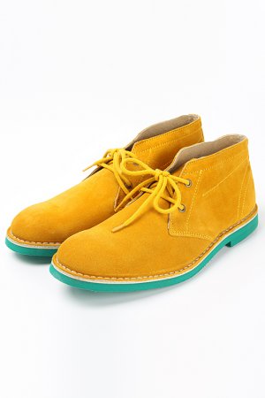 Ботинки BruDi. Цвет: желтый