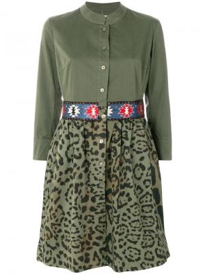 Платье-рубашка с вышитым поясом и леопардовым рисунком Bazar Deluxe. Цвет: зеленый