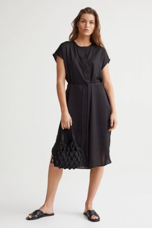 Платье с завязанным поясом , черный H&M