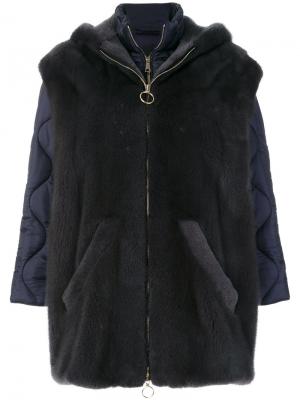Куртка с меховой отделкой Blancha. Цвет: серый