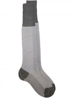 Трикотажные носки Fashion Clinic Timeless. Цвет: серый